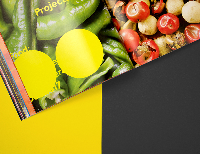 experiencing food book